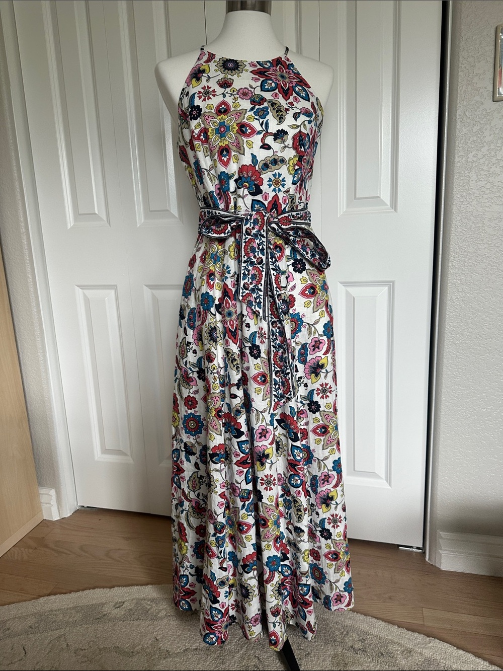 Boden sleeveless linen floral print maxi halter dress size 8 petite
